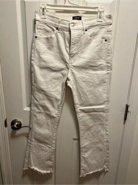 Express White High-Rise Cropped Jeans with Frayed Hem